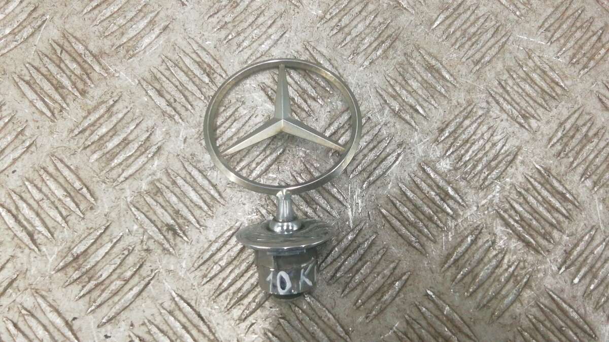 Эмблема к Mercedes-Benz C-klasse 2012