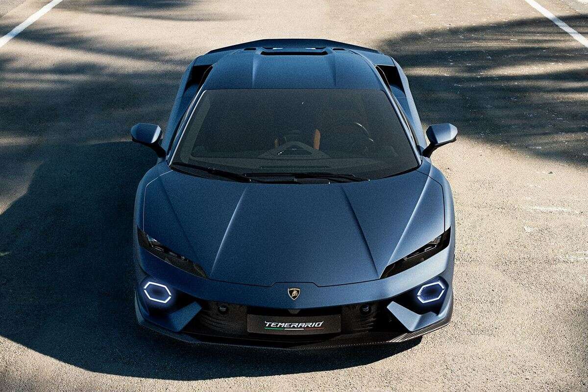 Бойцовская машина: знакомимся с новым суперкаром Lamborghini Temerario