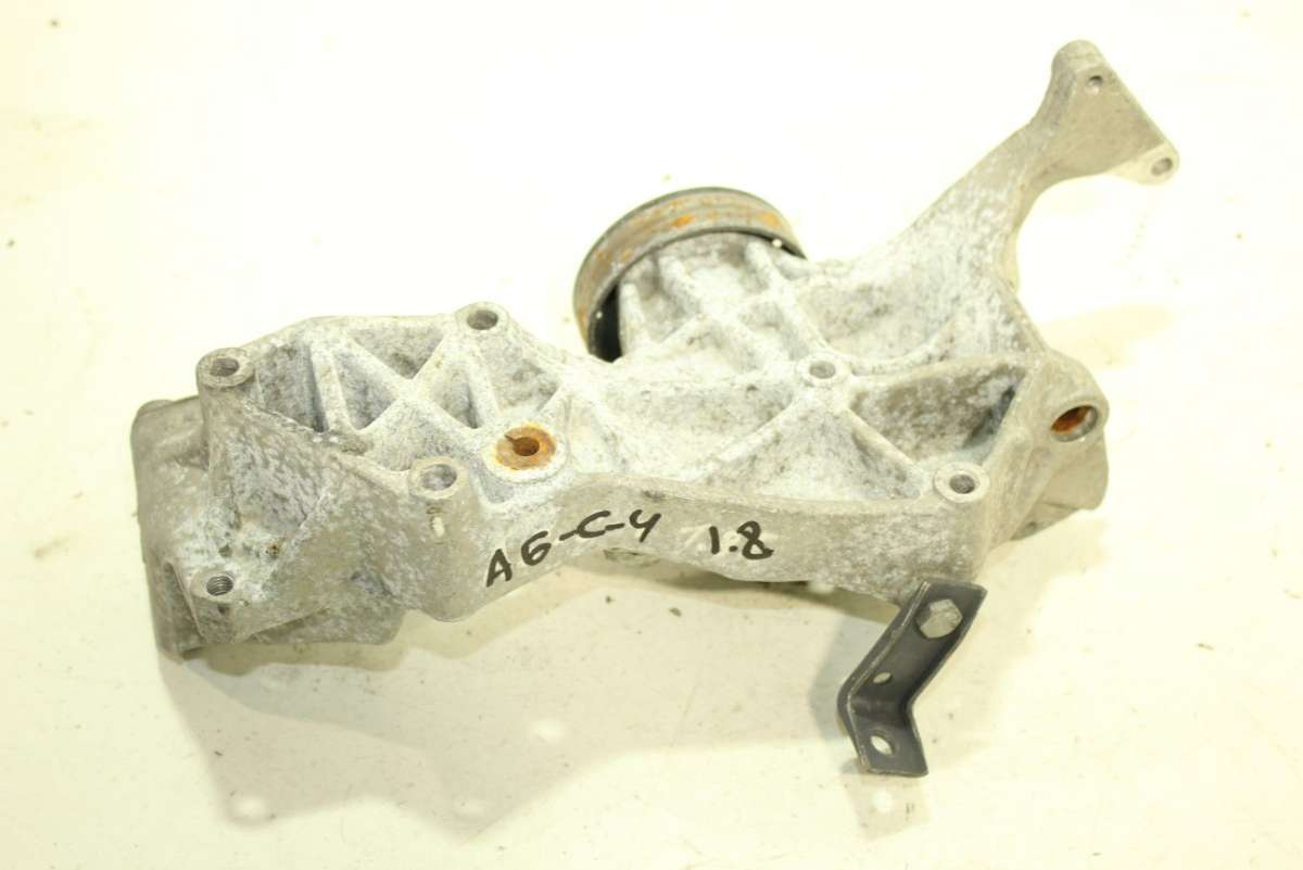 Кронштейн генератора к Audi A6 1996