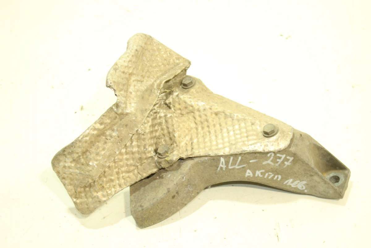 Кронштейн КПП к Audi A6 2002