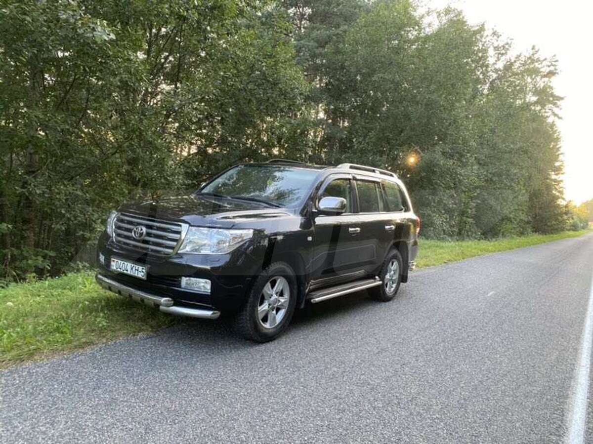 Toyota Land Cruiser 200 Series, 2010