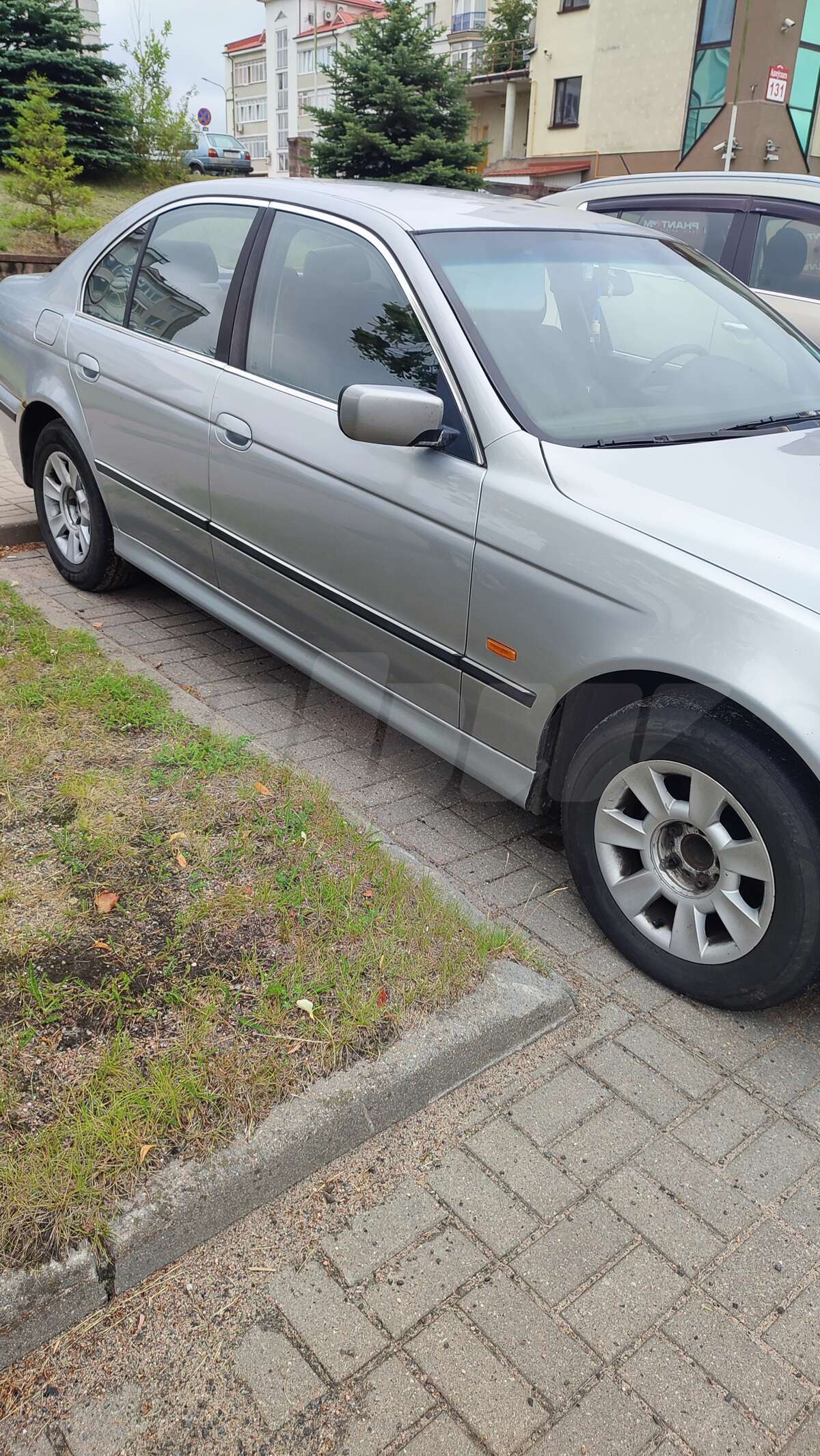 BMW 5 series IV (E39), 1997