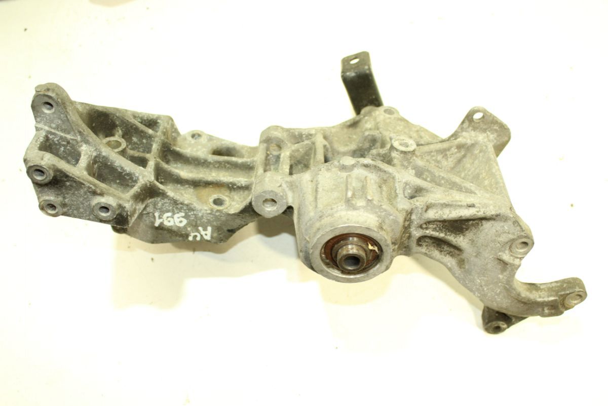 Кронштейн генератора к Audi A4 2002
