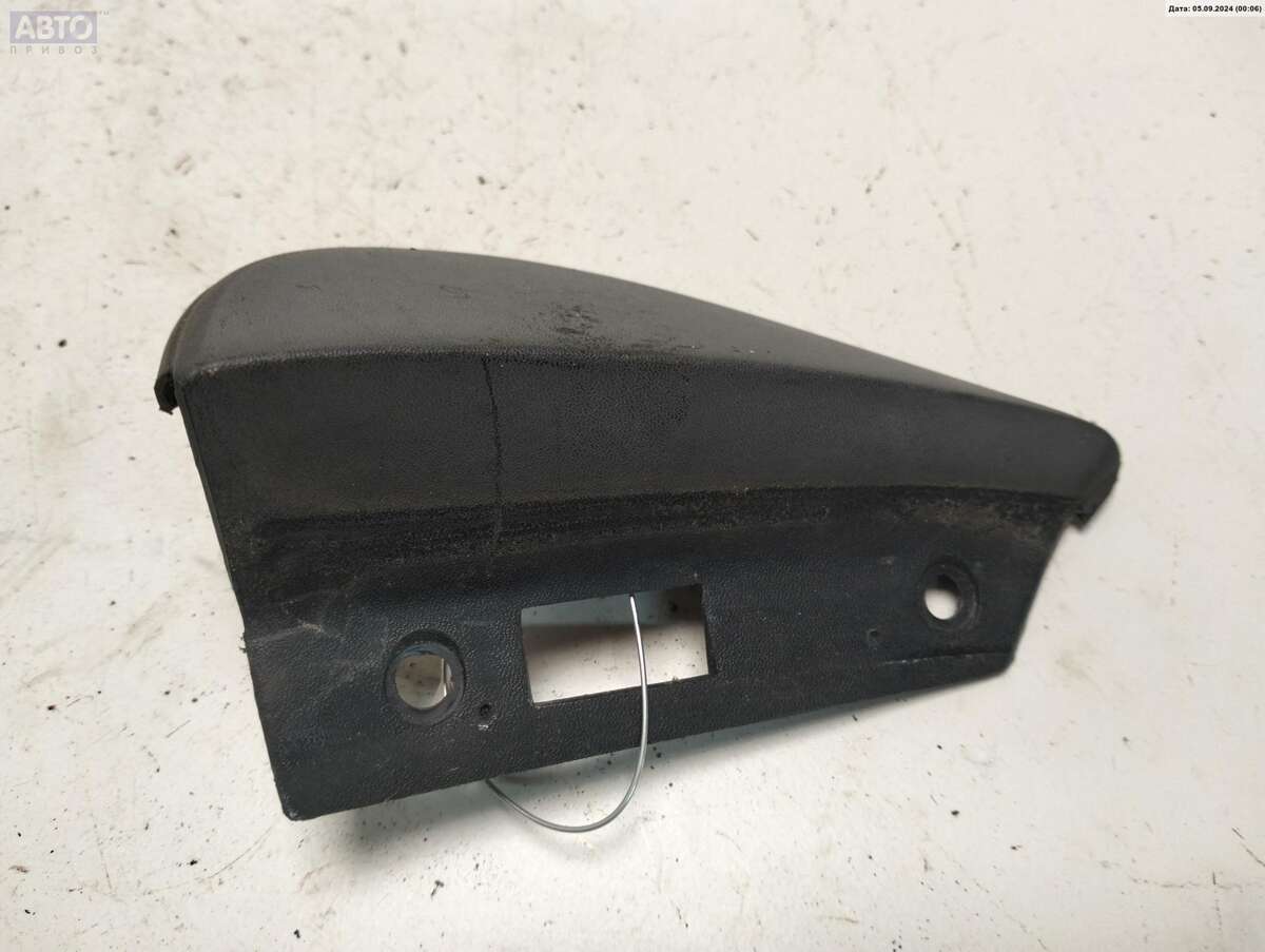 Молдинг крыла к Renault Scenic 2000