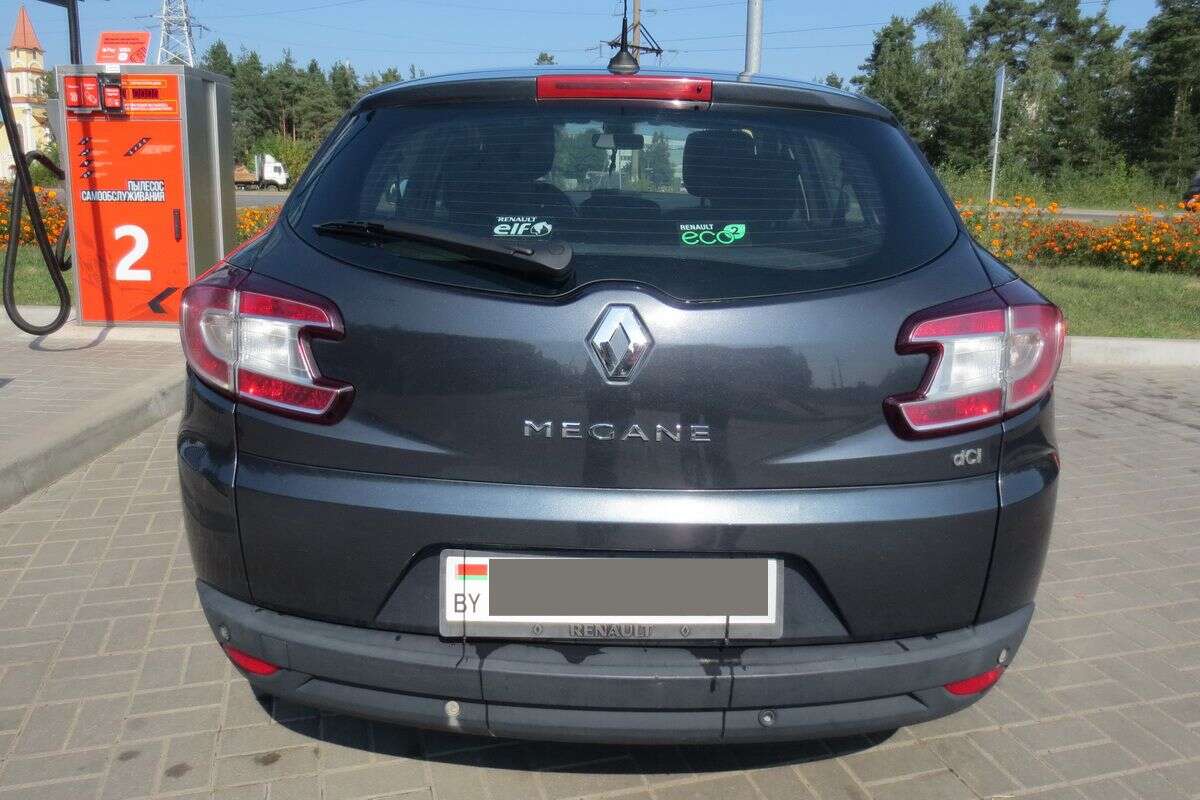 Renault_Megane_сзади