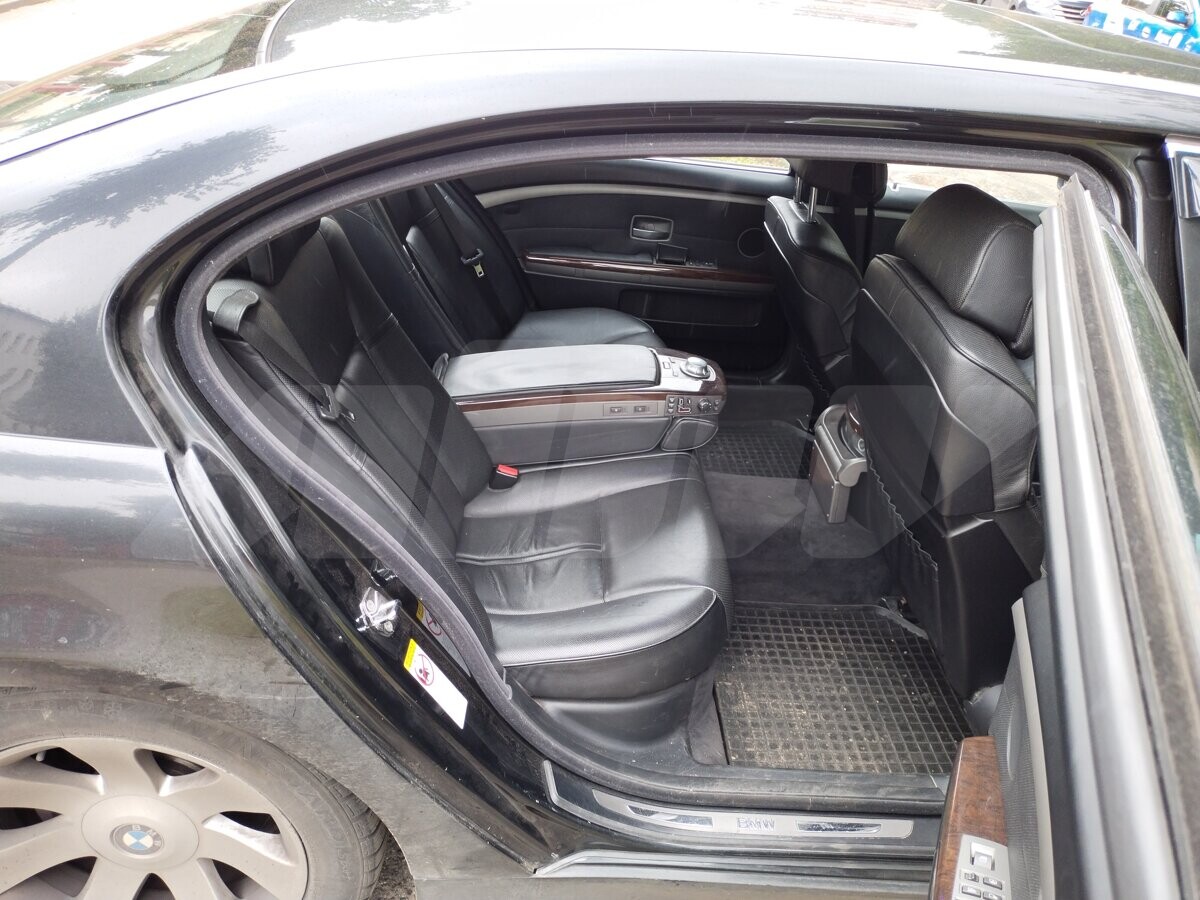 BMW 7 series IV (E65/E66), 2005