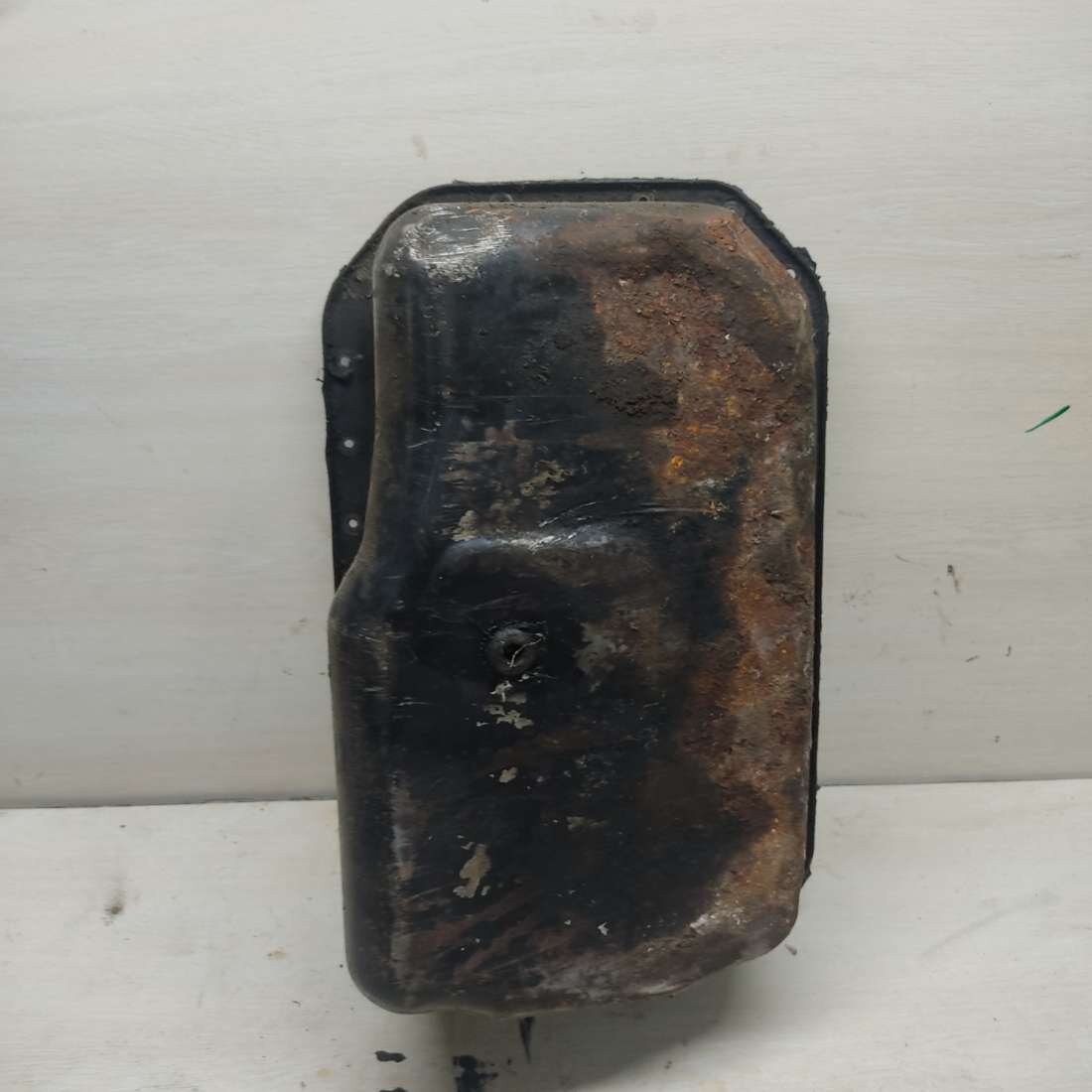 Поддон к Fiat  2001