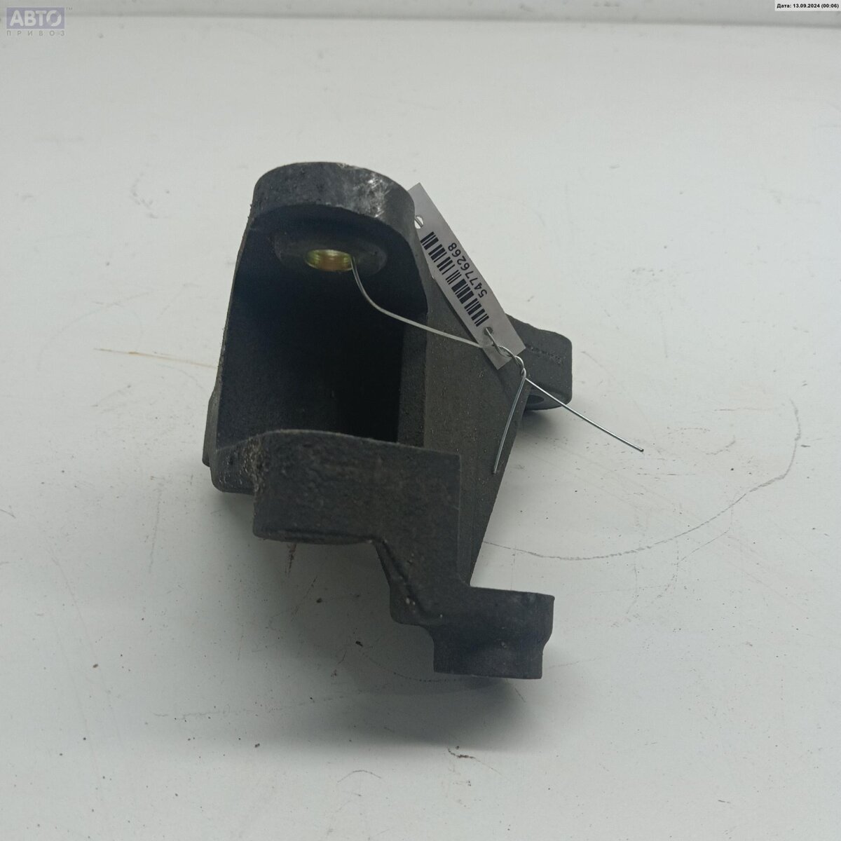 Кронштейн КПП к Ford Focus 2003