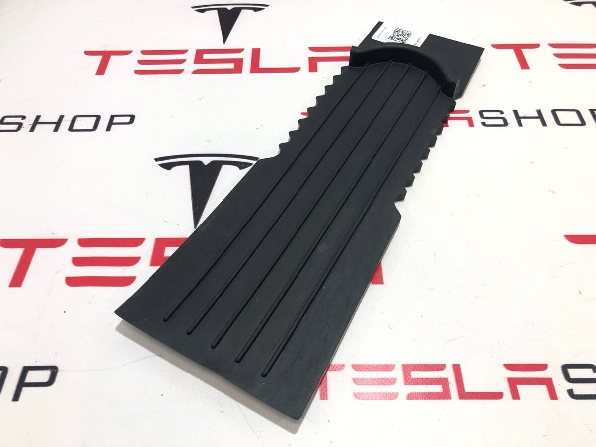 Коврики в салон к Tesla Model S 2019