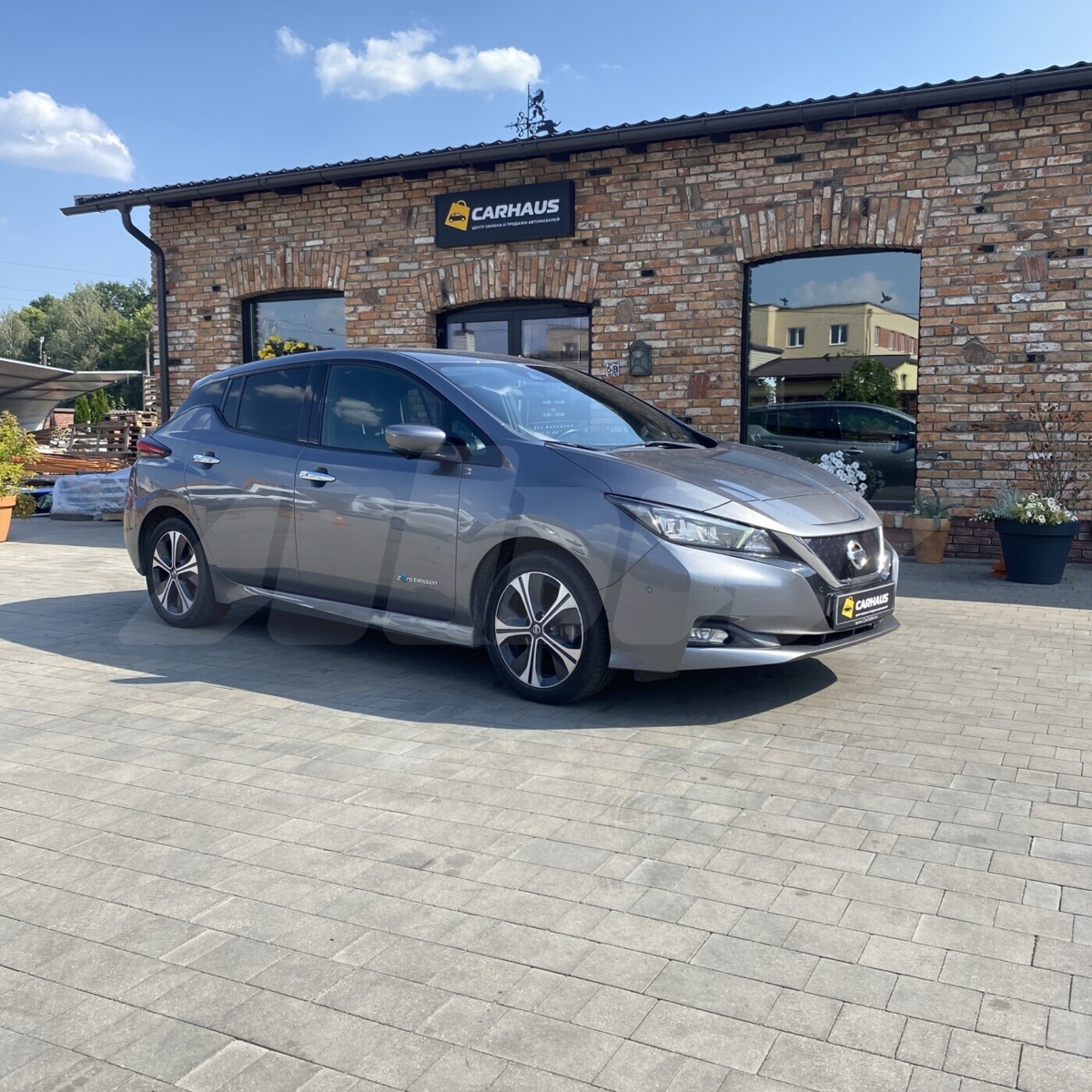 Nissan Leaf II (ZE1), 2018