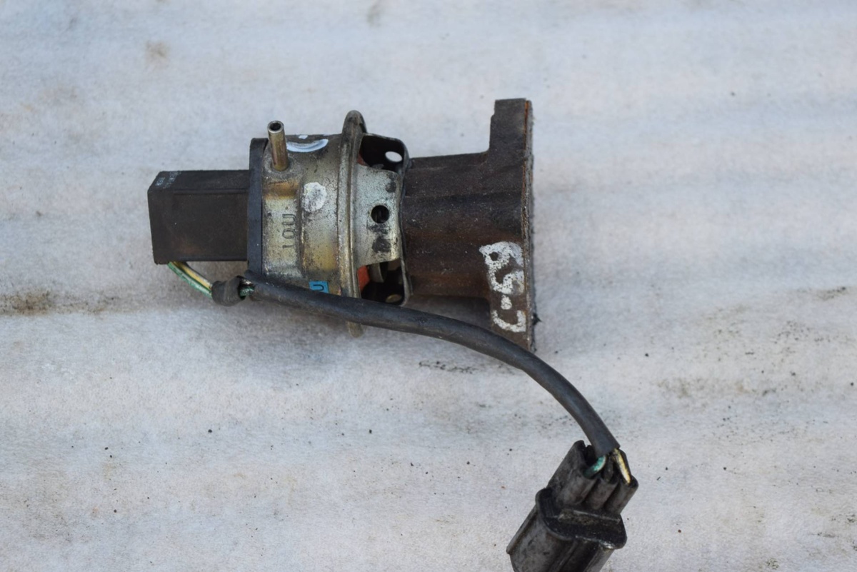 Клапан EGR к Honda Accord 1993