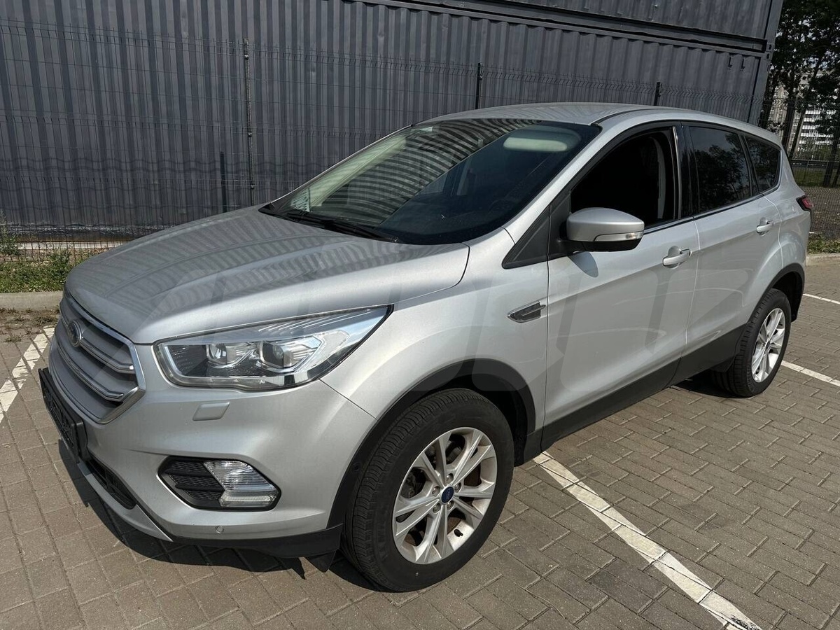 Ford Kuga II Рестайлинг, 2019