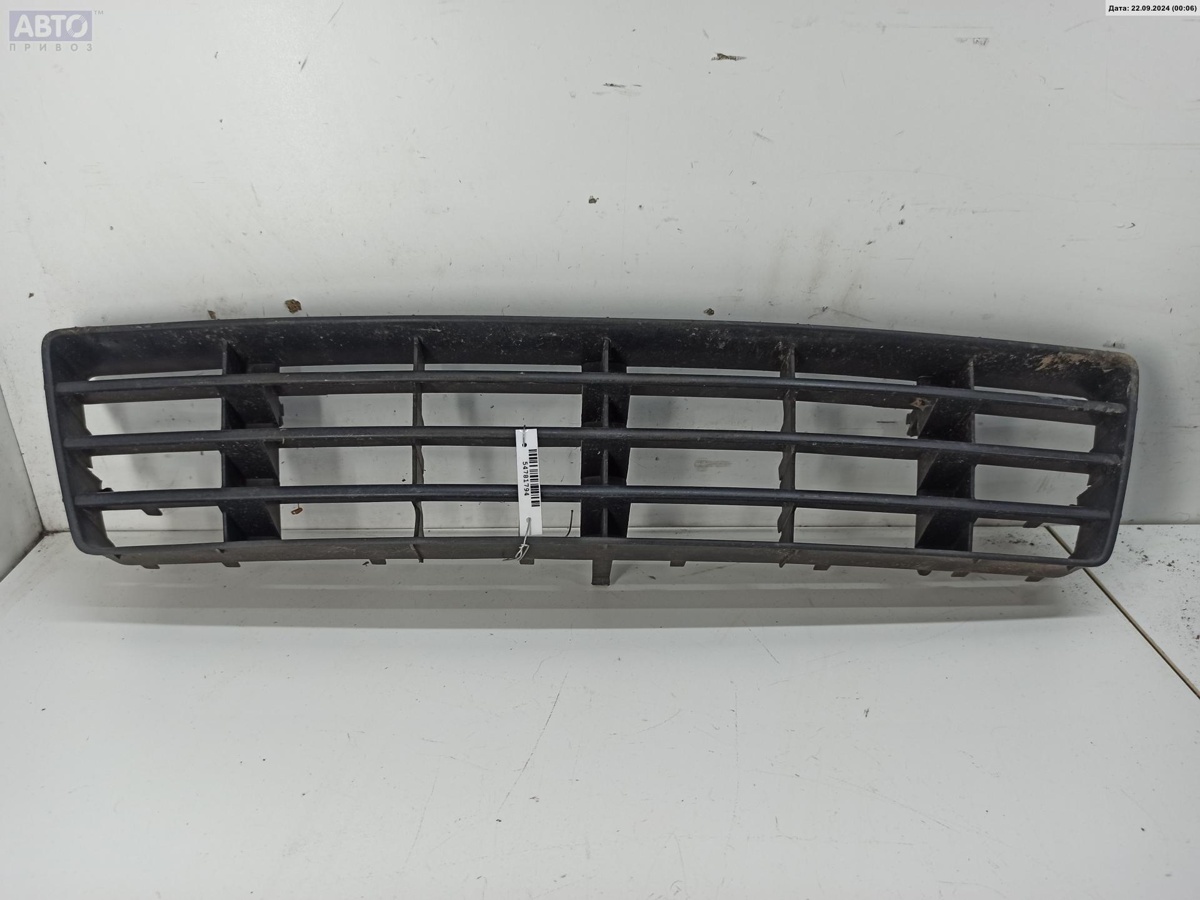 Решетка бампера к Audi A6 1998