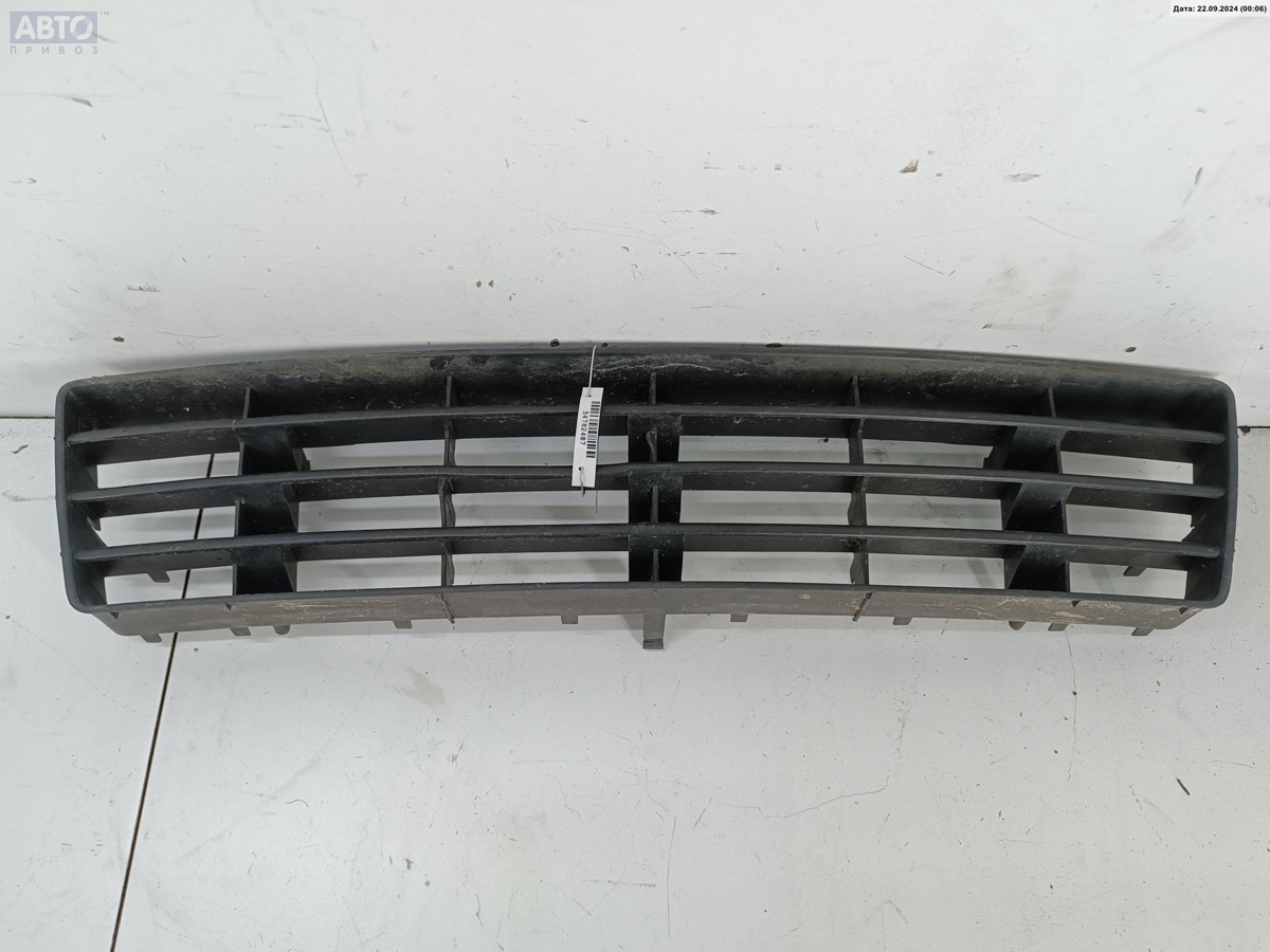 Решетка бампера к Audi A6 1998