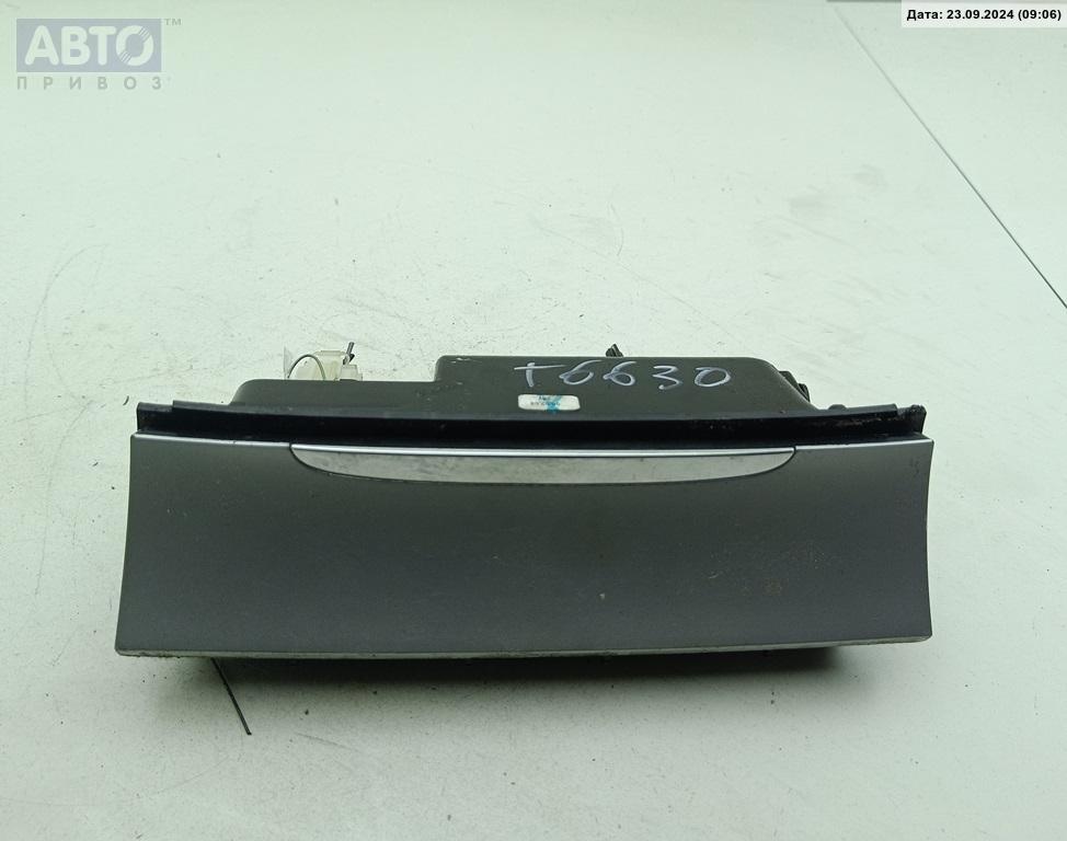 Пепельница к Volkswagen Passat 2007