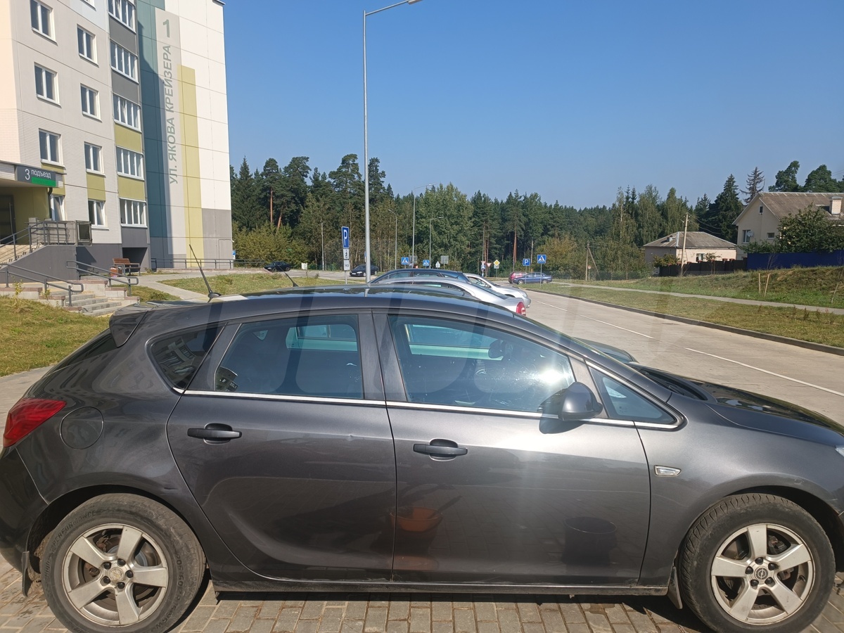 Opel Astra J, 2010