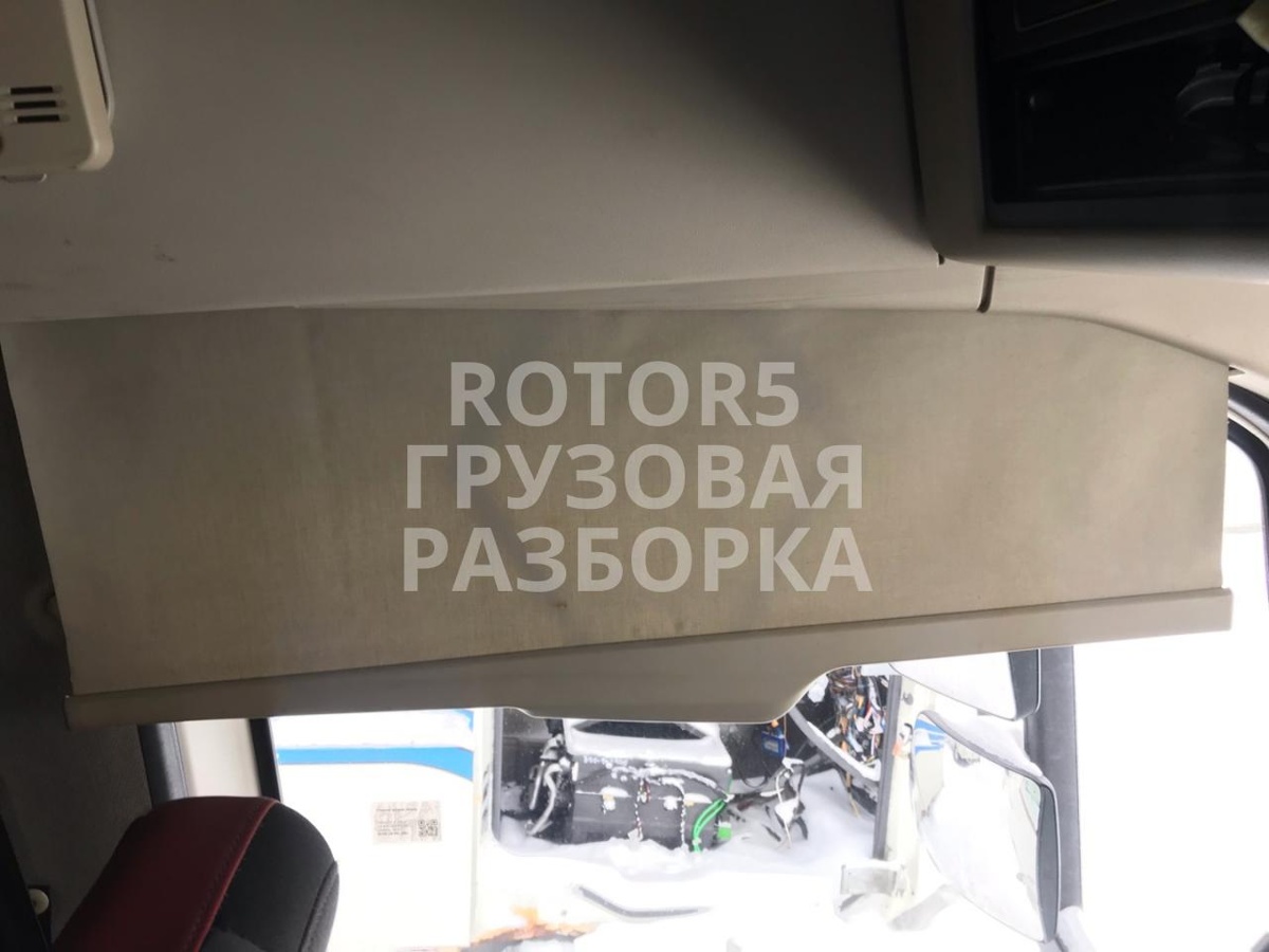 Шторка двери к Volvo A6 2015