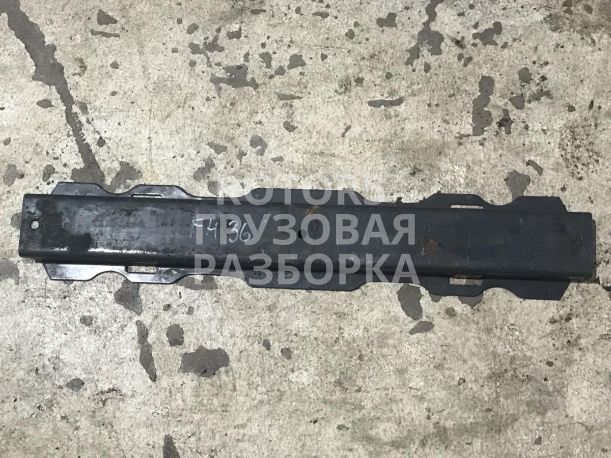 Планка крепления аккумулятора к Volvo A6 2015