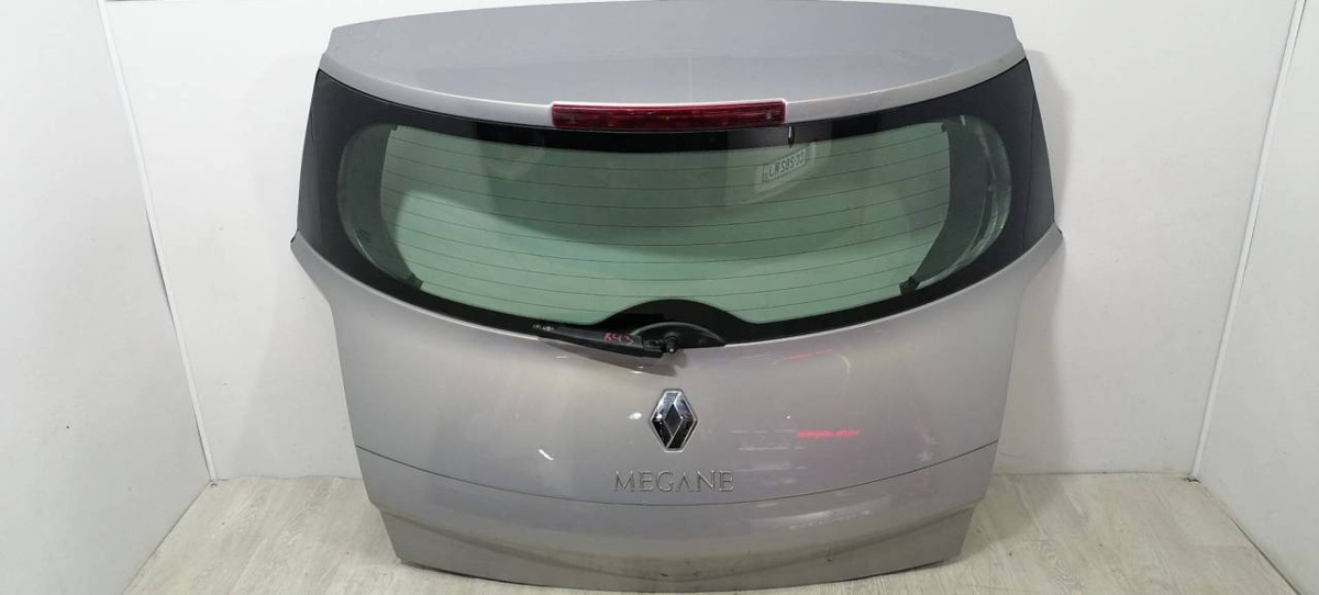 Эмблема к Renault Megane 2003