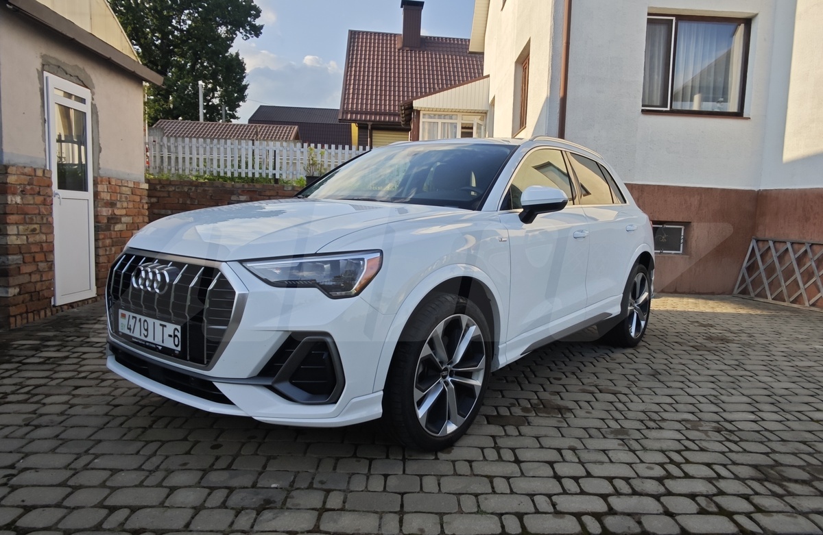 Audi Q3 II (F3), 2020