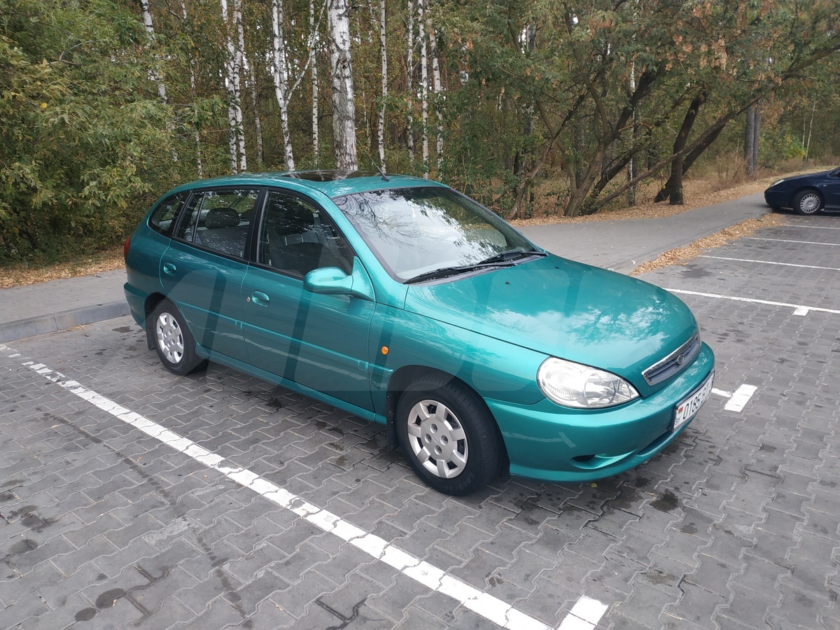 Kia Rio I, 2001