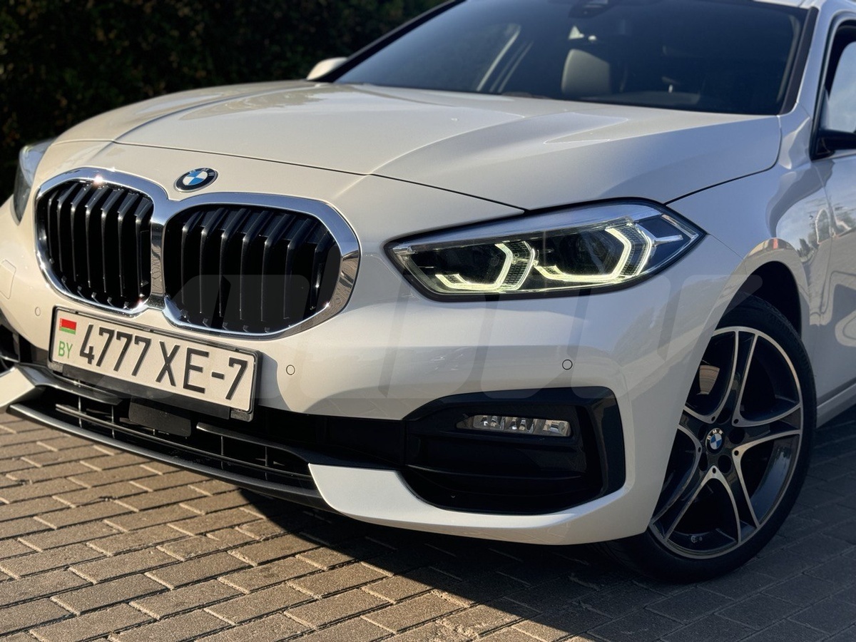 BMW 1 series III (F40), 2021