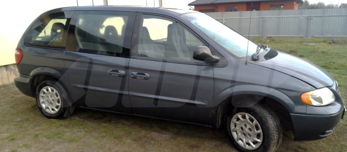 Chrysler Voyager IV, 2003