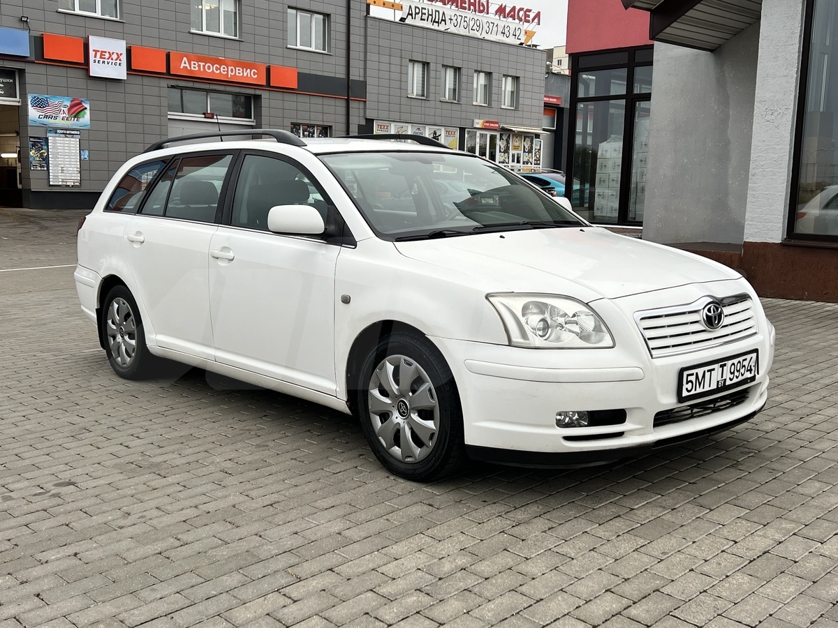 Toyota Avensis II, 2004