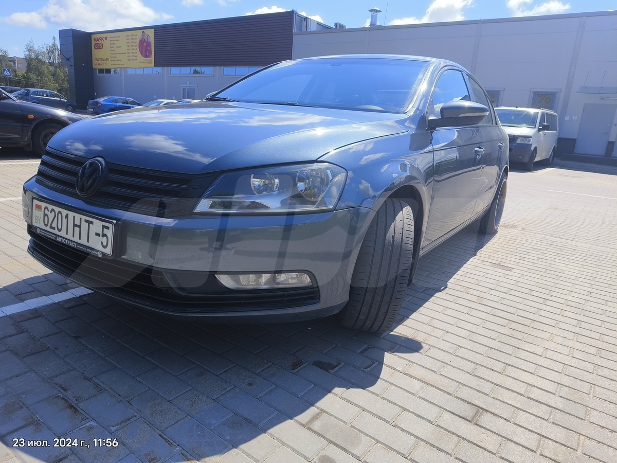 Volkswagen Passat B7, 2011