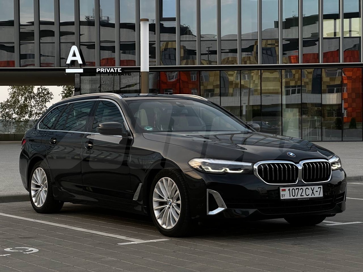 BMW 5 series VII (G30/G31), 2020