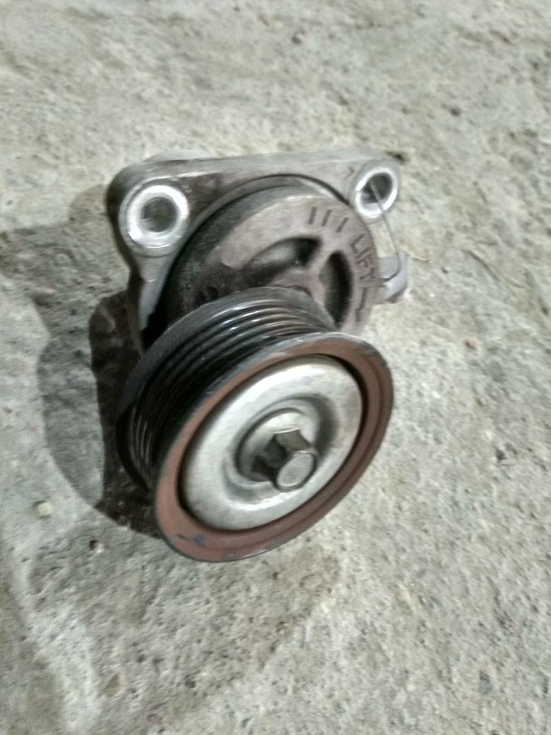 Натяжитель к Mazda 6 2006