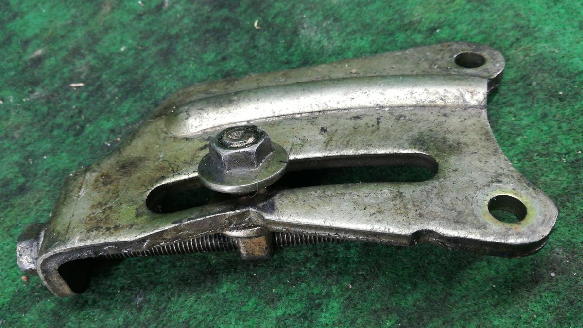 Натяжитель к Mazda 626 1998