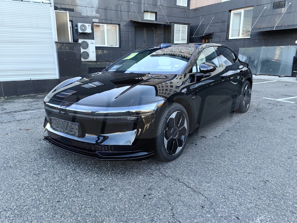 Zeekr 007 I, 2024
