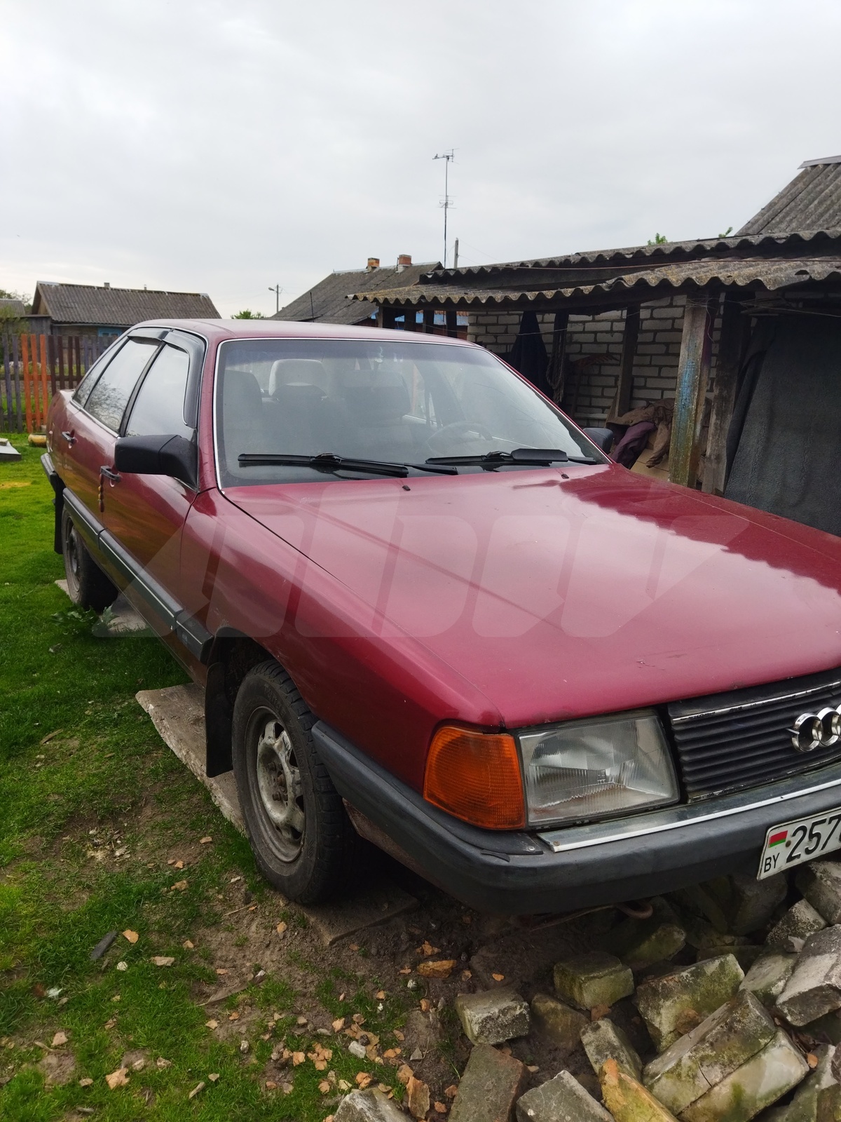 Audi 100 II (C2), 1982