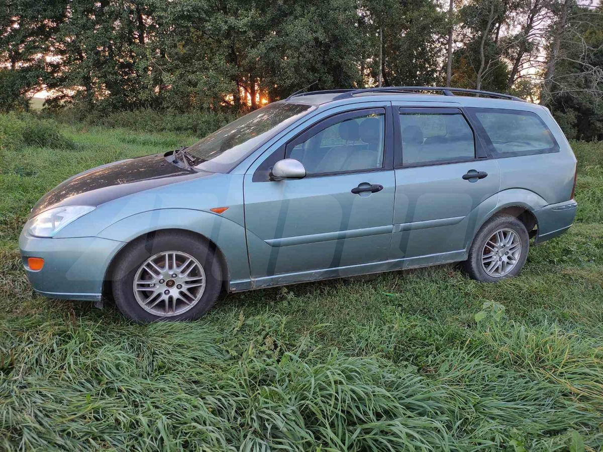 Ford Focus I, 1999