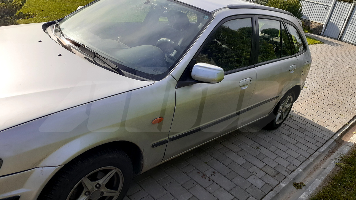 Mazda 323 VI (BJ), 2000