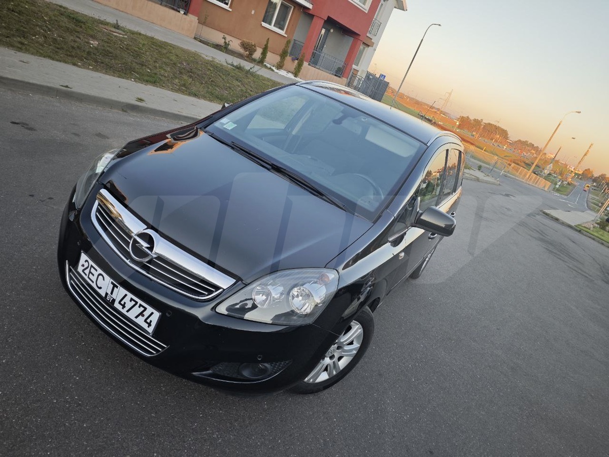 Opel Zafira B Рестайлинг, 2012
