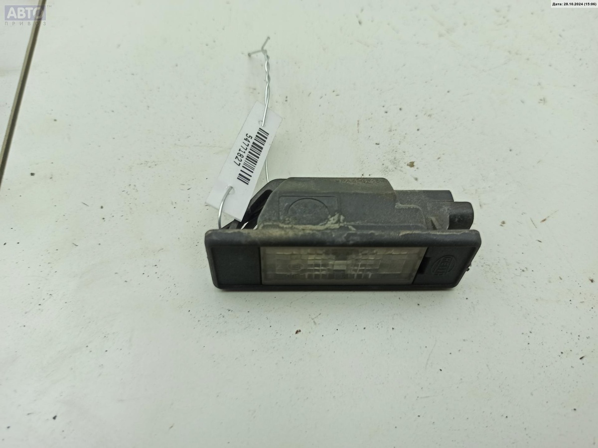 Накладка подсветки номера к Citroen C4 2004