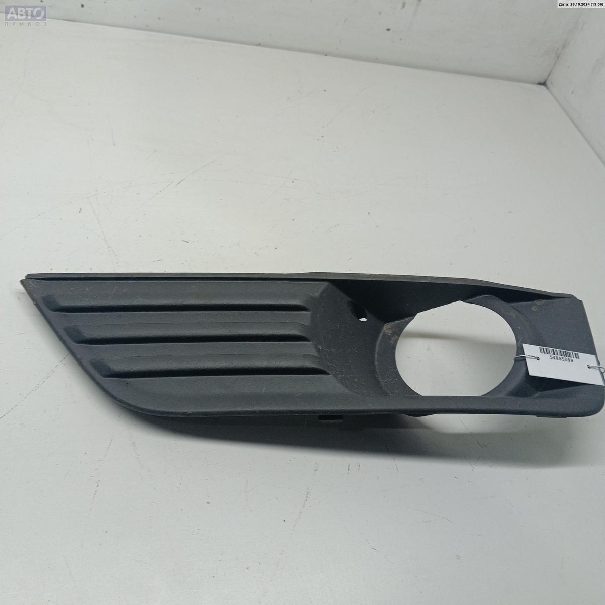Рамка фары к Ford Focus 2006