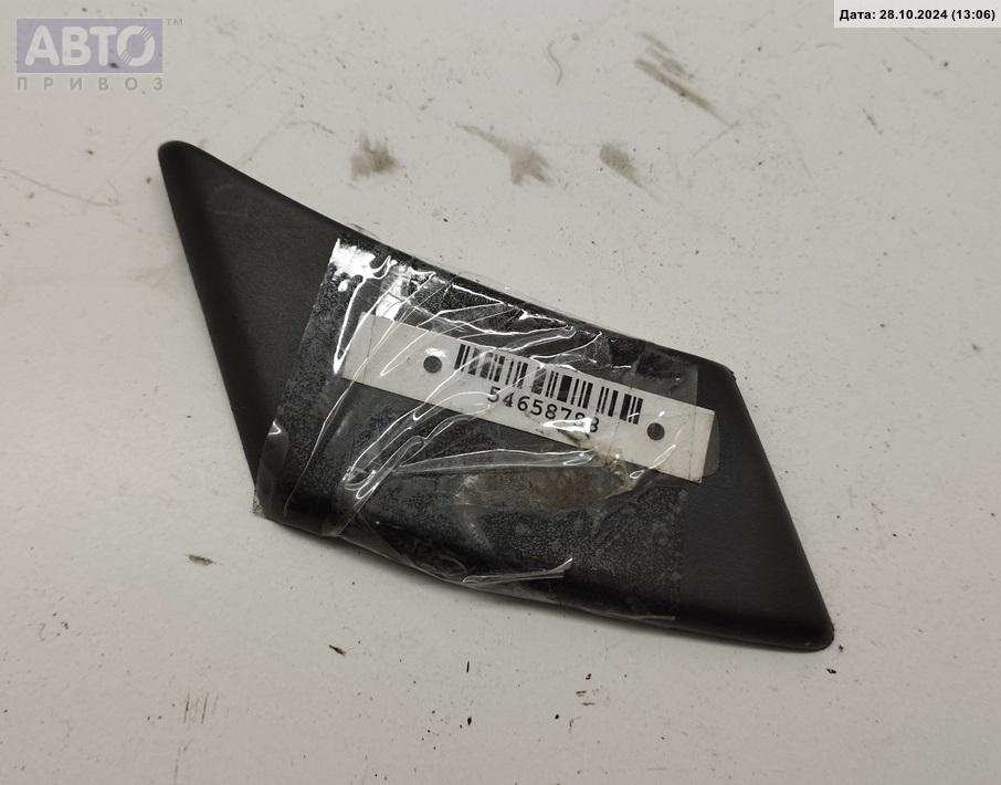 Молдинг крыла к Audi 80 1991