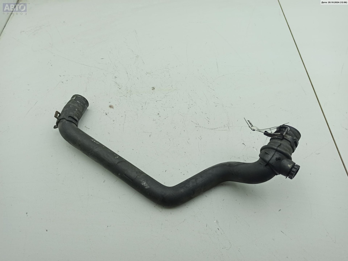 Патрубок к Peugeot 307 2005