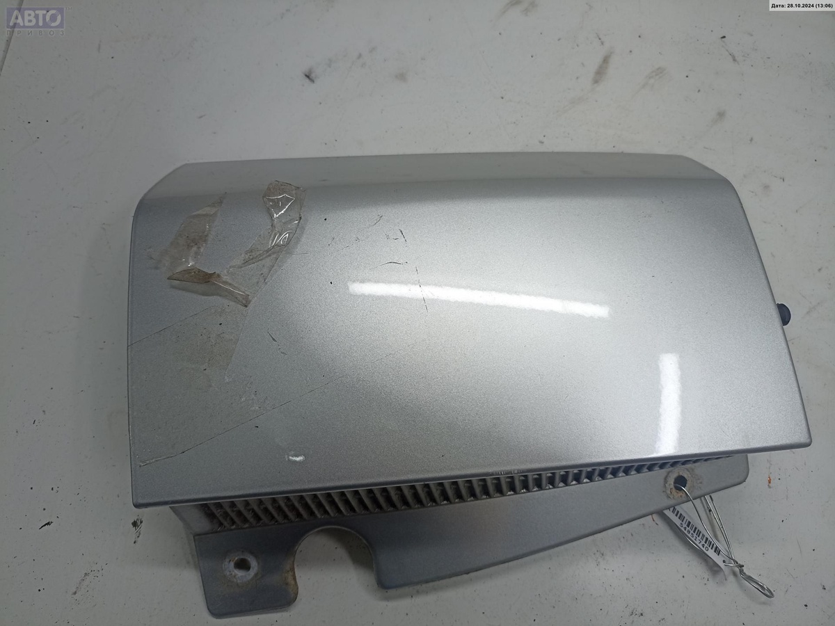 Ус под фонарь к Opel Meriva 2004