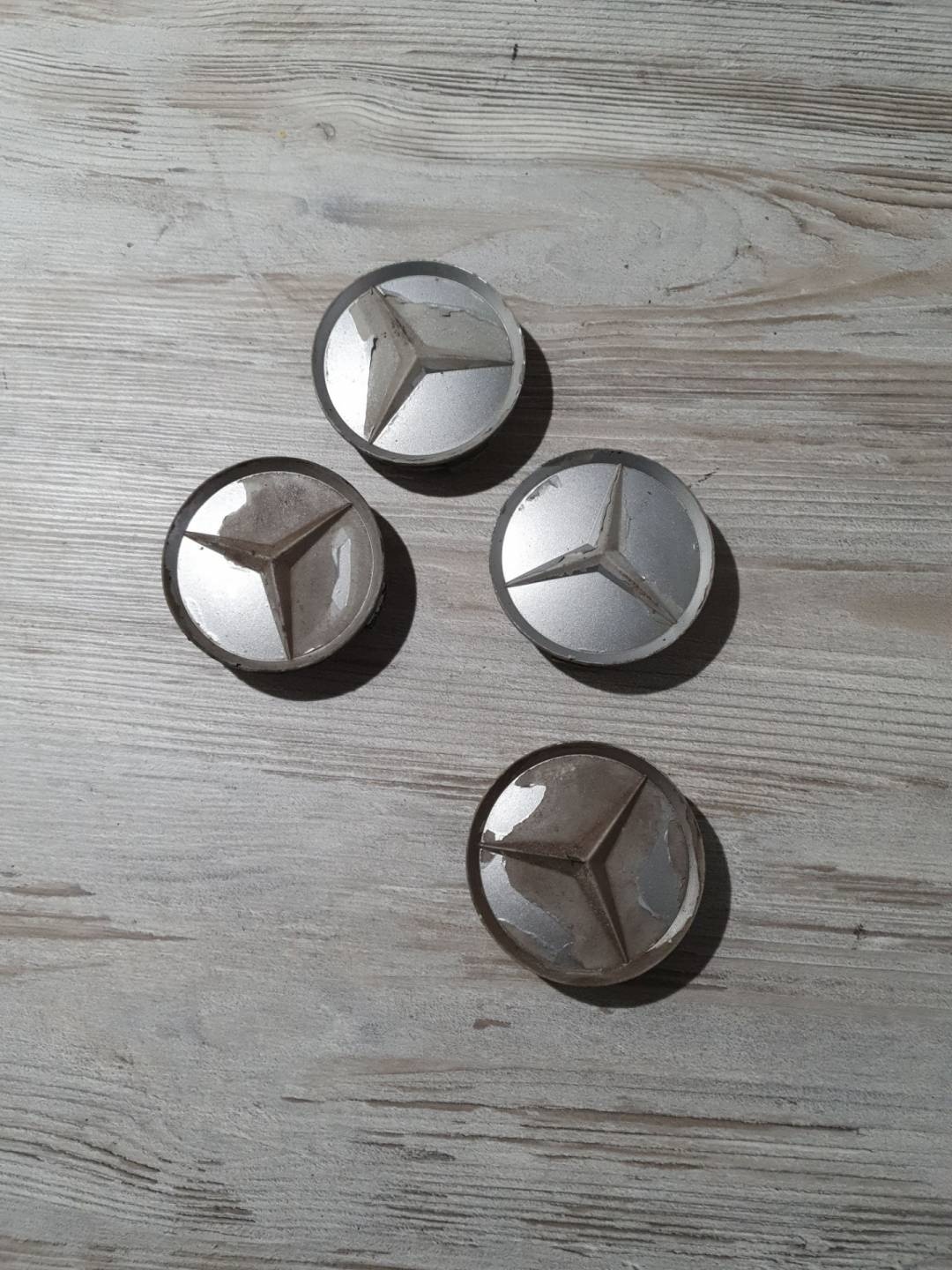 Колпачок литого диска к Mercedes-Benz C-klasse 1997