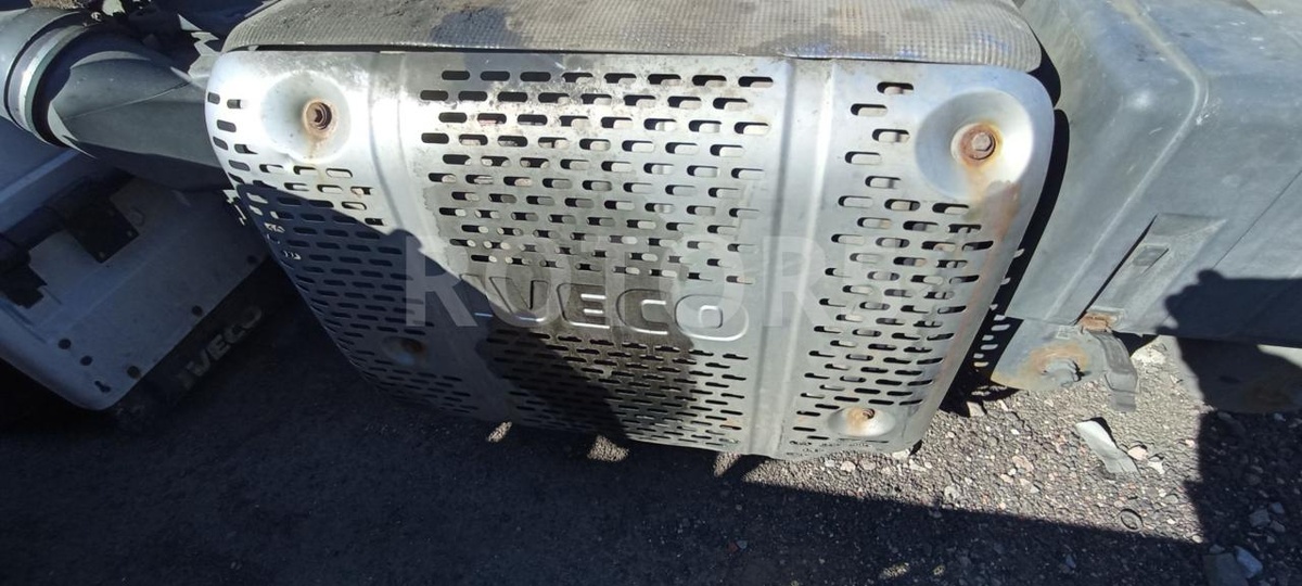 Накладка на порог к Iveco  2013