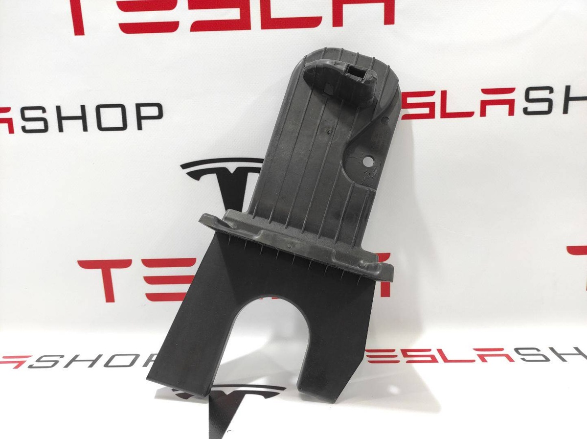 Механизм (прочие) к Tesla Model X 2019