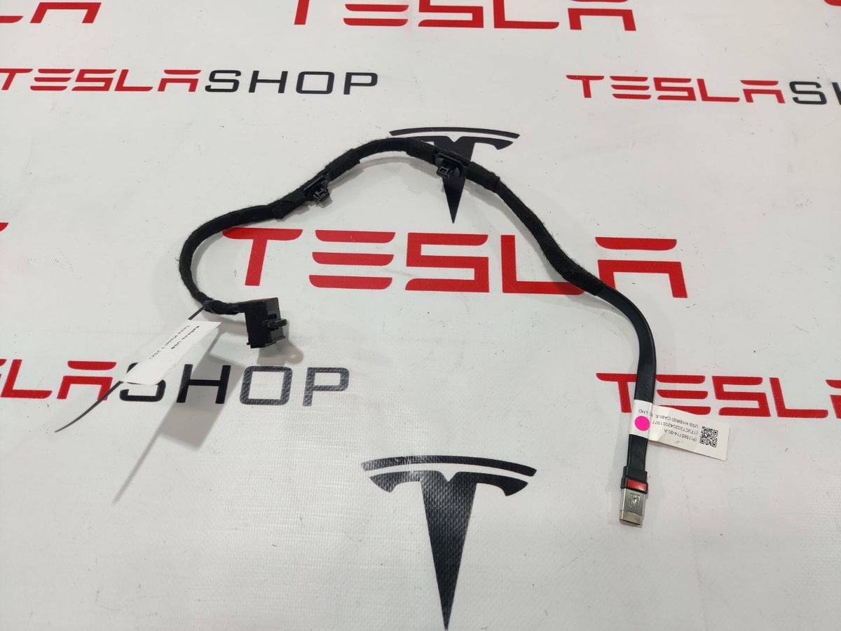 Провод USB к Tesla Model Y 2021