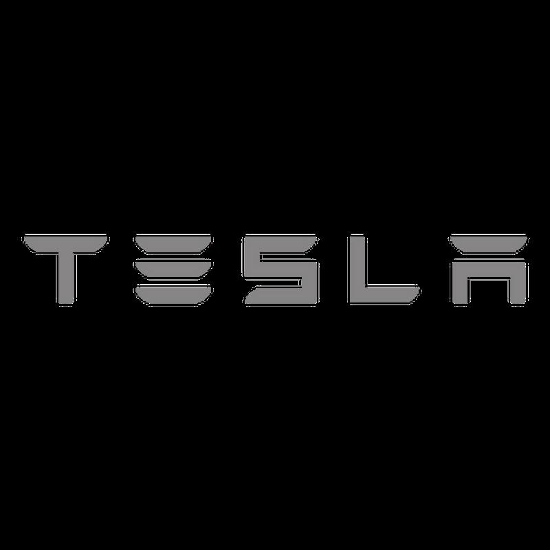 Болт к Tesla Model S 2020