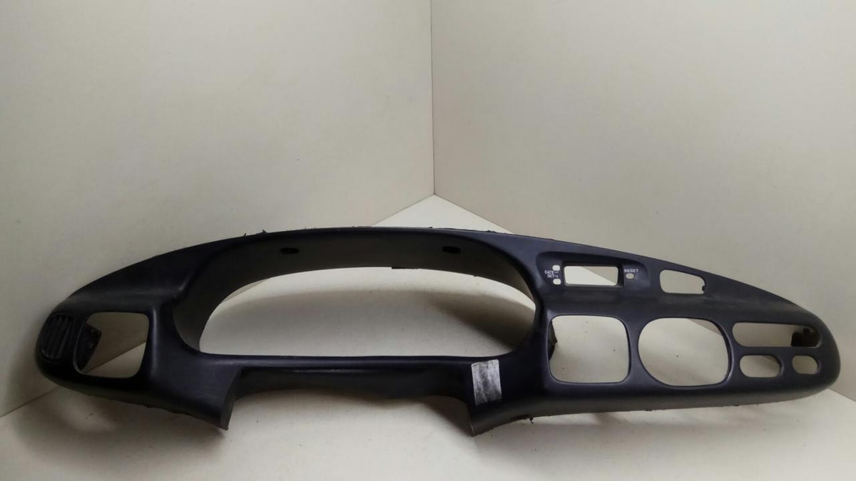 Рамка панели приборов к Mazda Xedos 6 1996