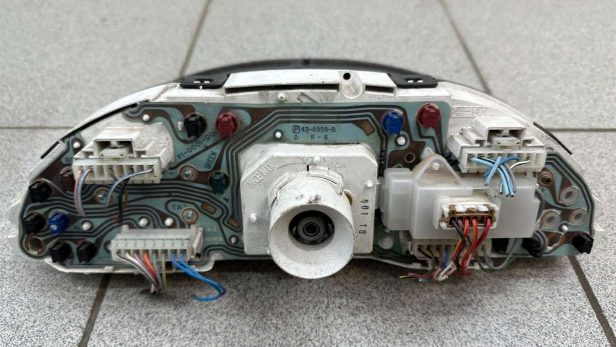 Разъем (фишка) проводки к Fiat Punto 1995