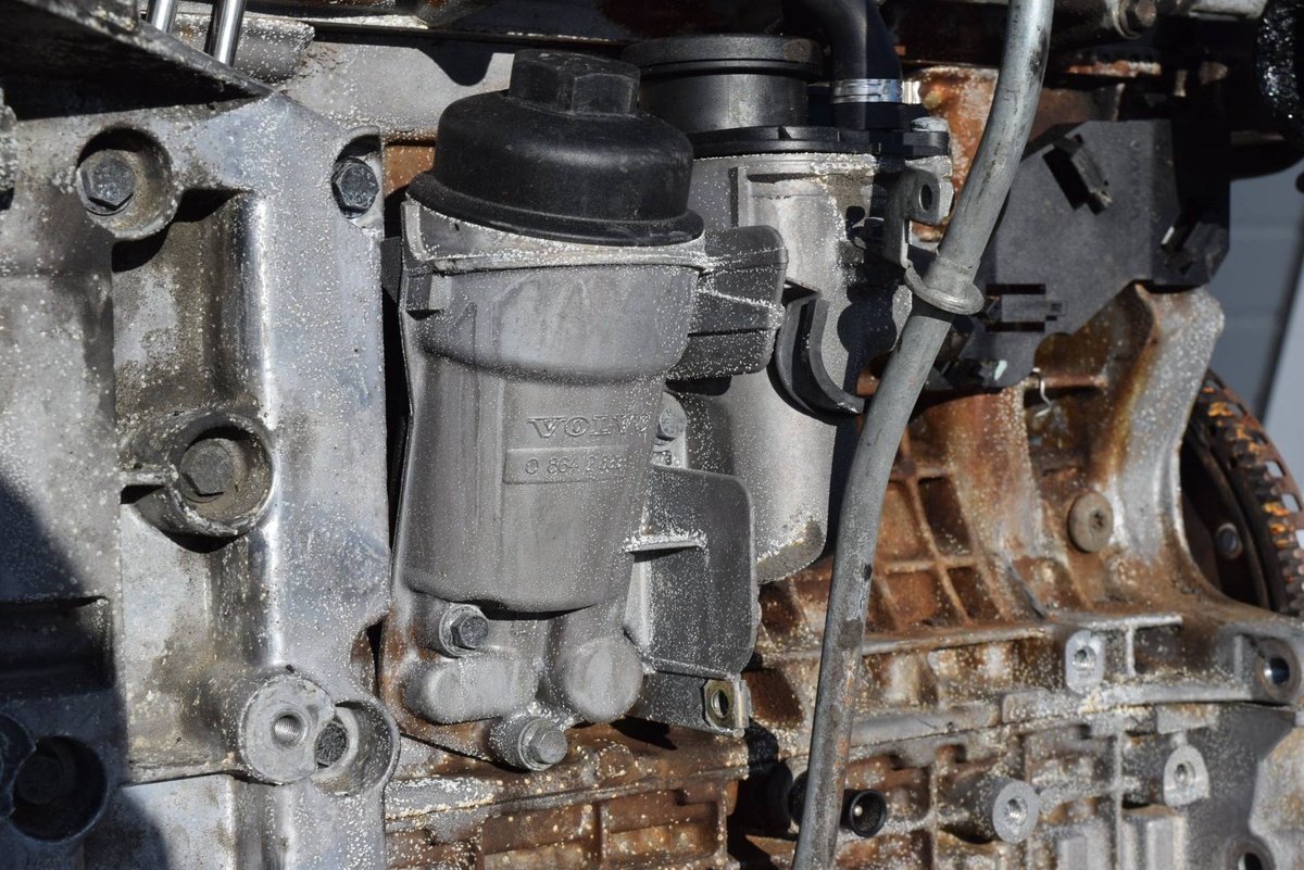 Корпус масляного фильтра к Volvo S60 2002
